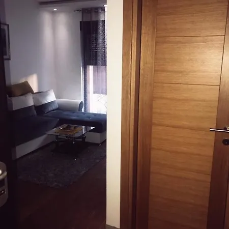 Apartment Vila Pekovic Apartman P8 *